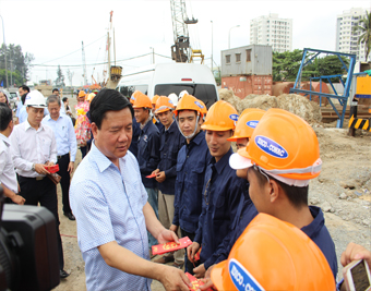 IDICO-CONAC vinh dự đón Đoàn Công tác Thành ủy Thành phố Hồ Chí Minh do Ủy viên Bộ Chính trị, Bí thư Thành ủy Đinh La Thăng làm trưởng đoàn đến thăm và chúc tết đầu năm.