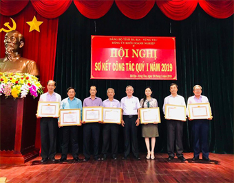 Đảng bộ IDICO-CONAC nhận giấy khen của Đảng ủy Khối Doanh nghiệp tỉnh Bà Rịa - Vũng Tàu hoàn thành xuất sắc các chỉ tiêu sản xuất kinh doanh năm 2018