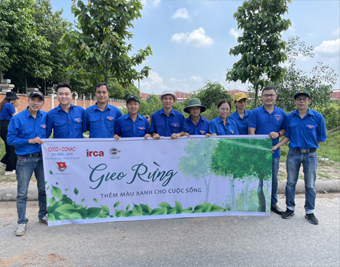 Đoàn Thanh niên Công ty tổ chức trồng cây “Vì một Việt Nam xanh” tại KCN Mỹ Xuân B1-CONAC